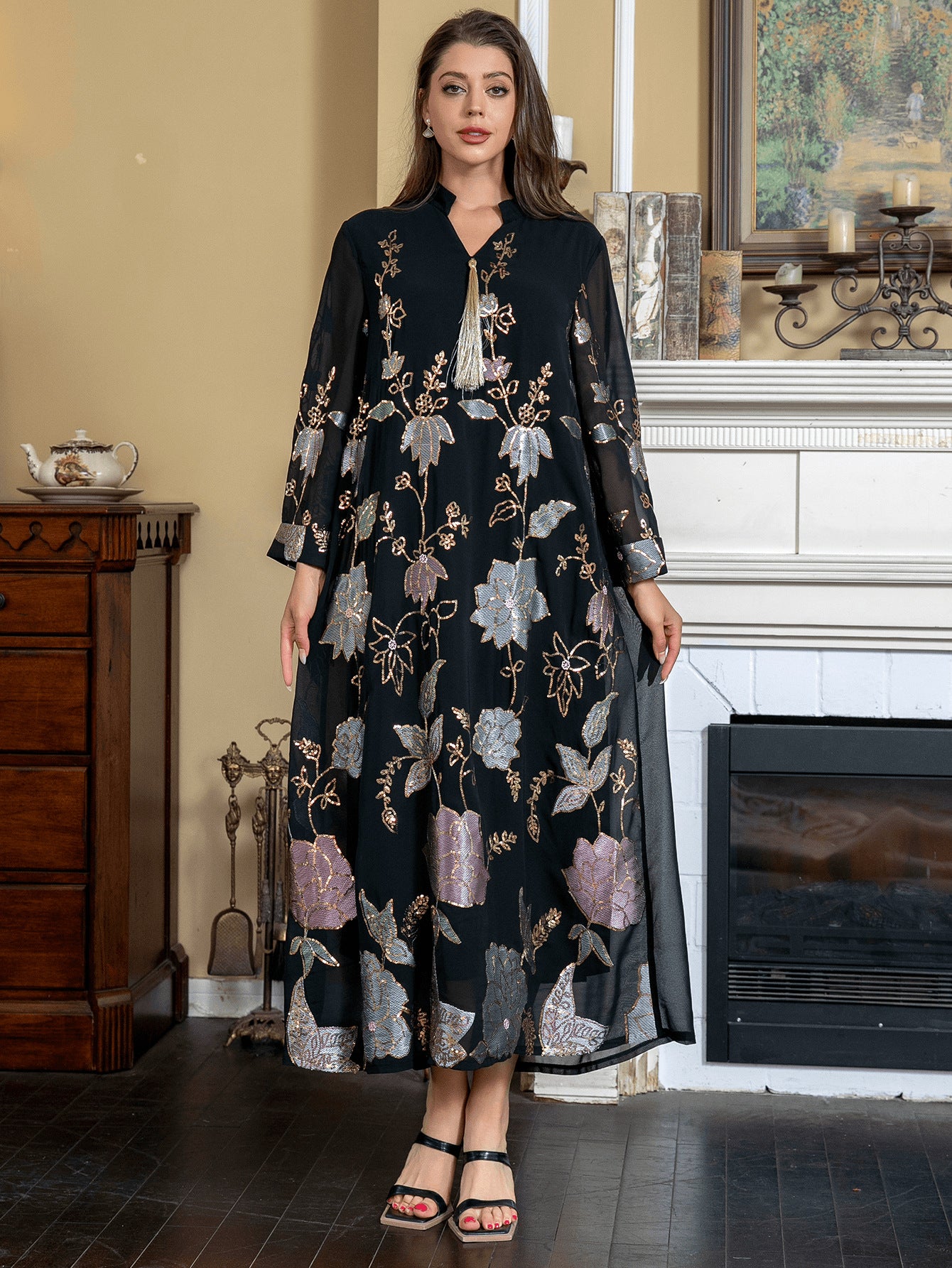 Elegant Sequin Embroidered Kaftan Abaya – Ethnic Style Long Sleeve Tassel Maxi Dress Secondary image